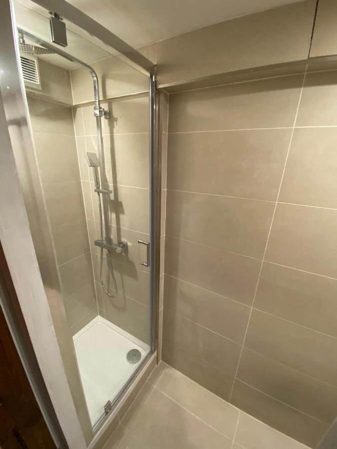 Camden Town Accomodation ลอนดอน ภายนอก รูปภาพ