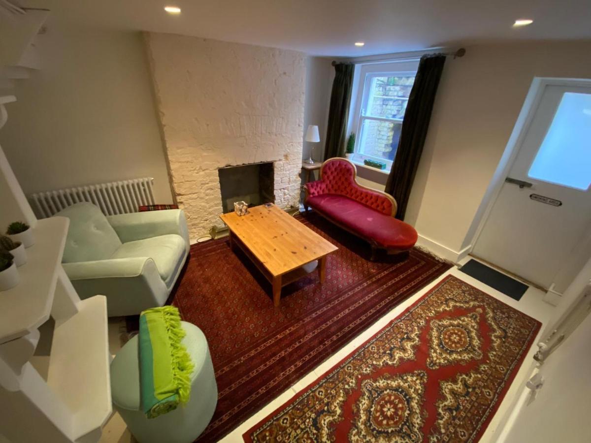 Camden Town Accomodation ลอนดอน ภายนอก รูปภาพ